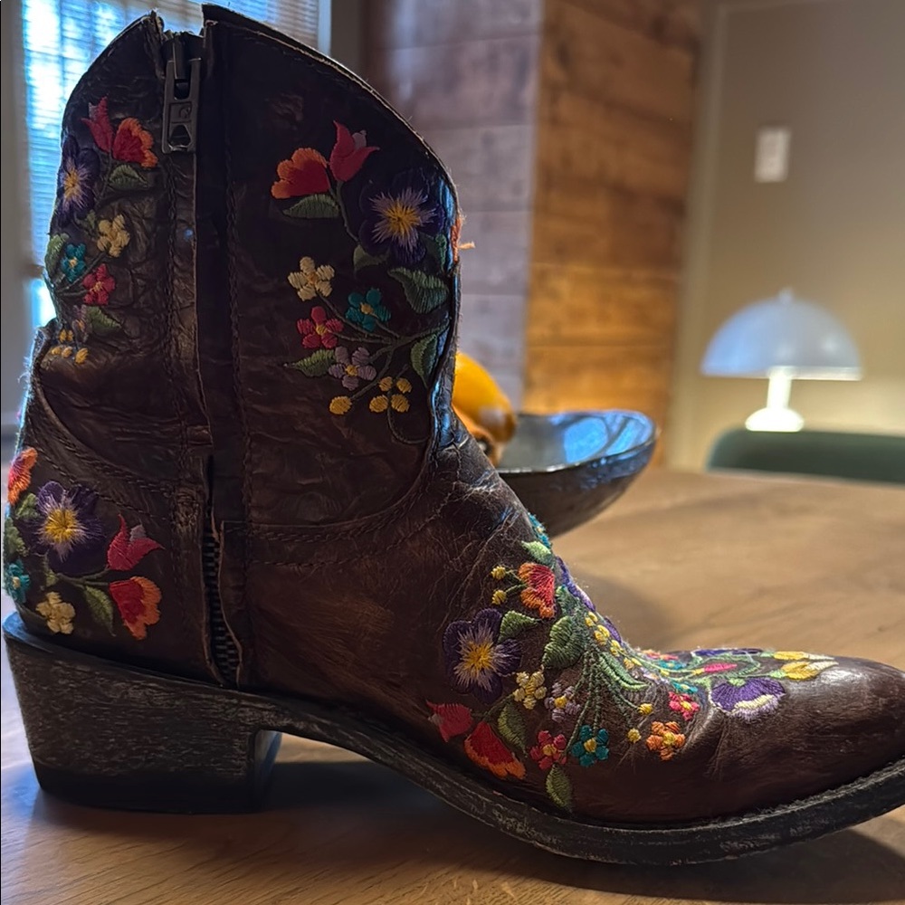 Old Gringo Embroidered Leather Boots